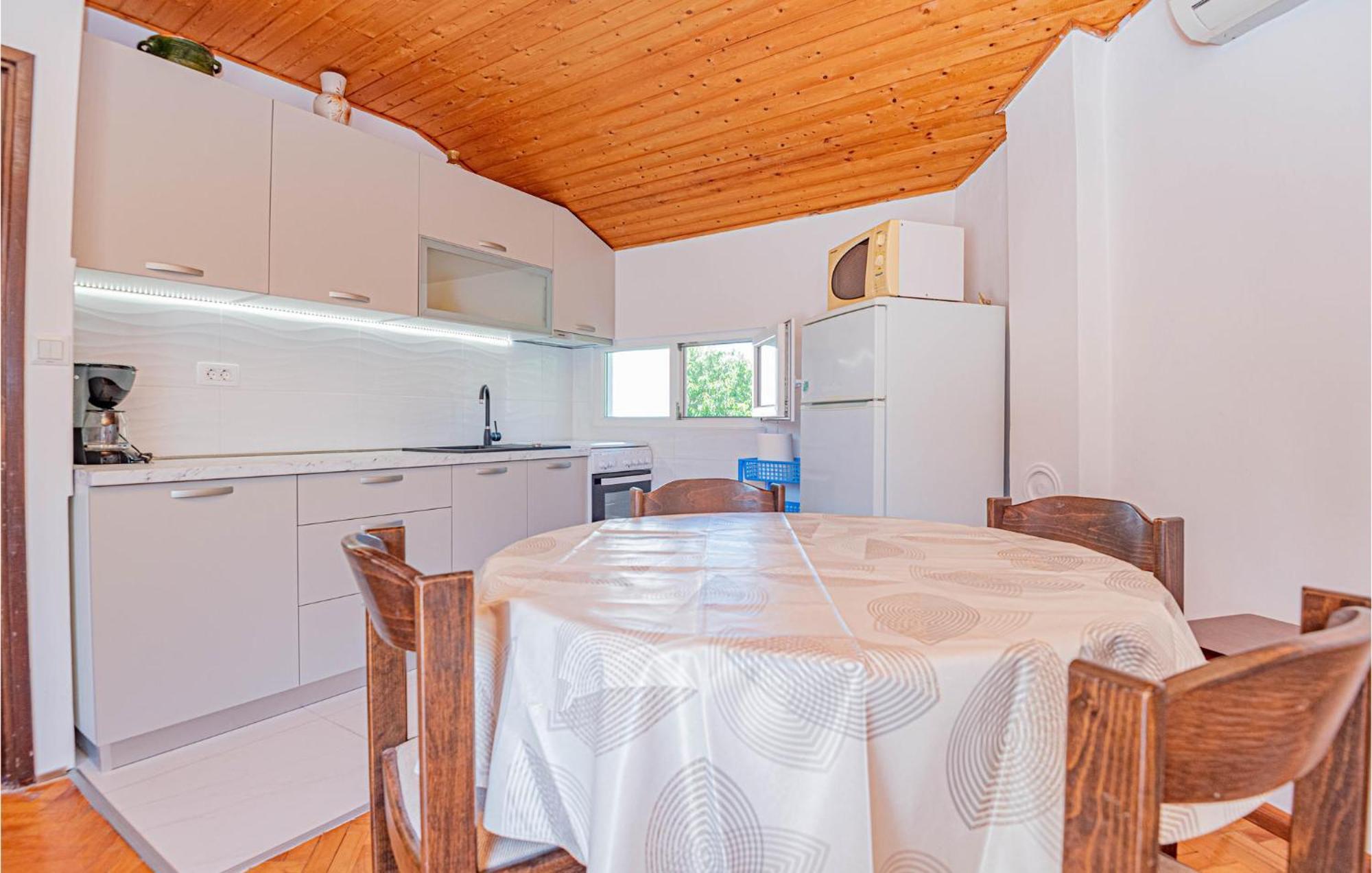 Pet Friendly Apartment In Jadrija With Wifi Екстер'єр фото